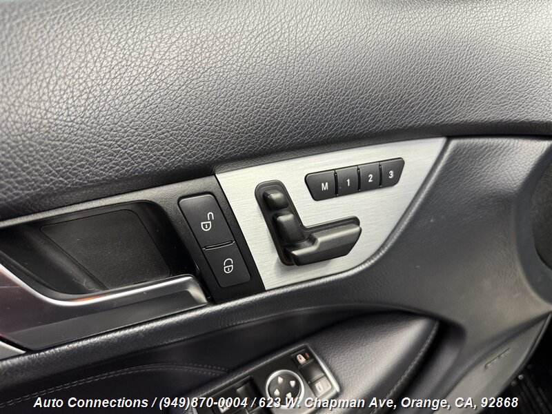 2015 Mercedes Benz C 250 photo 23