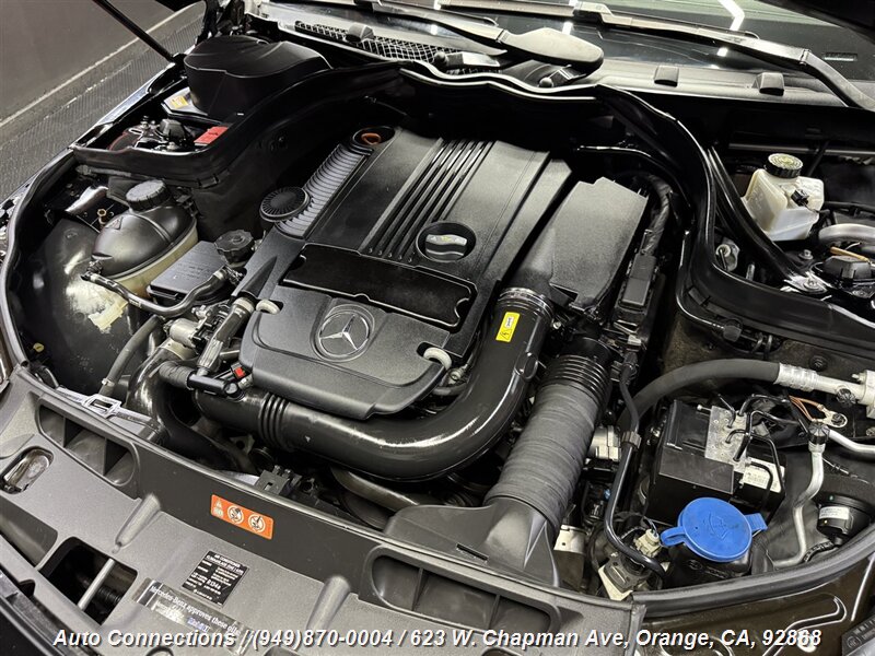2015 Mercedes Benz C 250 photo 29