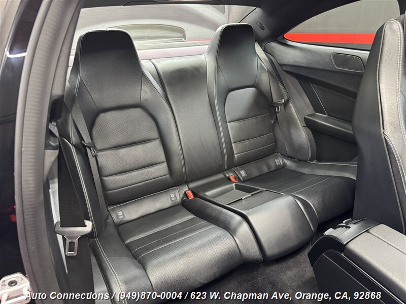 2015 Mercedes Benz C 250 photo 6