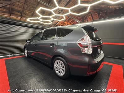 2012 Toyota Prius v Three - Photo 4 - Orange, CA 92868