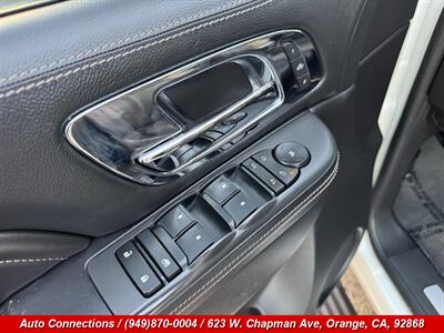 2012 Cadillac Escalade Platinum Edition - Photo 22 - Orange, CA 92868