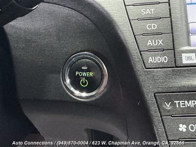 2010 Toyota Prius IV   - Photo 19 - Orange, CA 92868