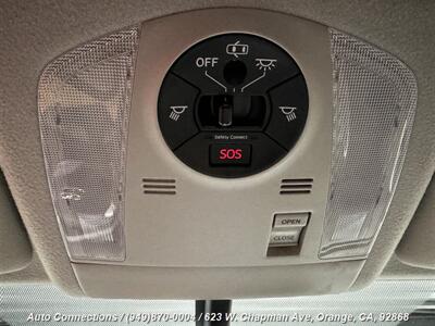 2010 Toyota Prius IV   - Photo 20 - Orange, CA 92868