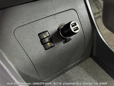 2010 Toyota Prius IV   - Photo 22 - Orange, CA 92868