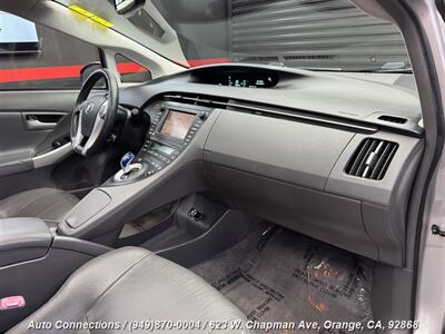 2010 Toyota Prius IV   - Photo 10 - Orange, CA 92868