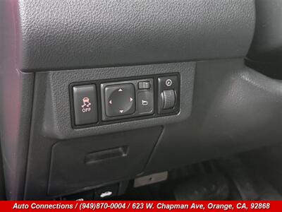2012 Nissan Versa 1.8 S - Photo 16 - Orange, CA 92868