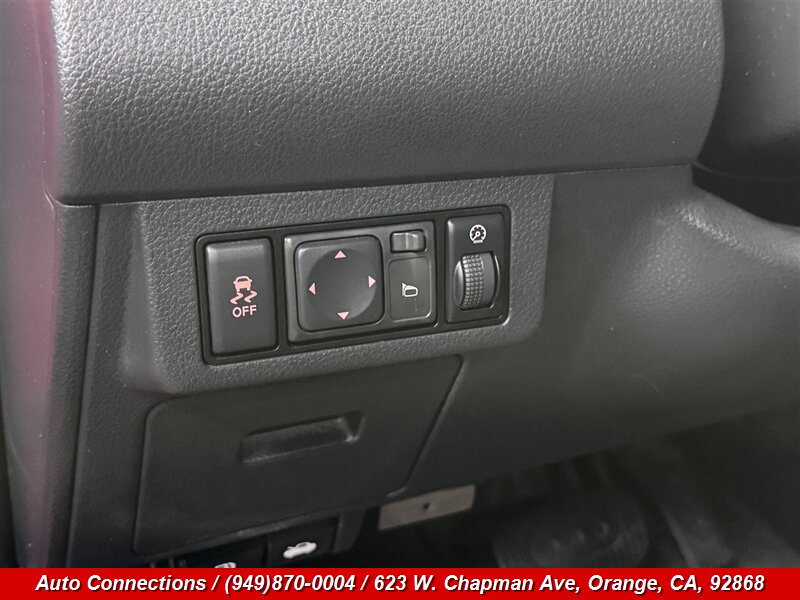 2012 Nissan Versa 1.8 S - Photo 16 - Orange, CA 92868