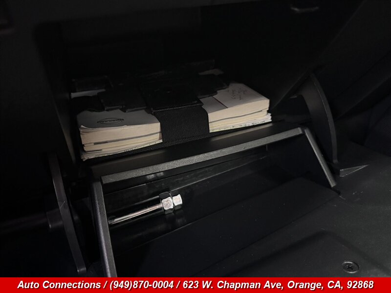 2012 Nissan Versa 1.8 S - Photo 18 - Orange, CA 92868