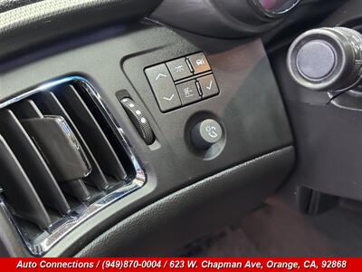 2011 Cadillac CTS 3.6L Performance   - Photo 18 - Orange, CA 92868