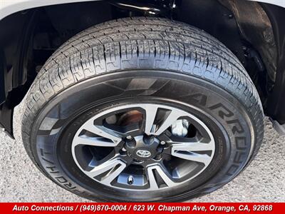 2019 Toyota Tacoma TRD Sport   - Photo 35 - Orange, CA 92868