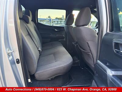 2019 Toyota Tacoma TRD Sport   - Photo 8 - Orange, CA 92868