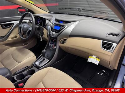 2013 Hyundai ELANTRA GLS - Photo 10 - Orange, CA 92868