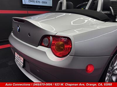2003 BMW Z4 2.5i   - Photo 26 - Orange, CA 92868