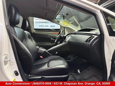 2013 Toyota Prius Persona Series SE - Photo 7 - Orange, CA 92868