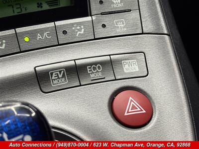 2013 Toyota Prius Persona Series SE - Photo 15 - Orange, CA 92868