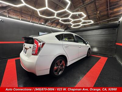 2013 Toyota Prius Persona Series SE - Photo 3 - Orange, CA 92868