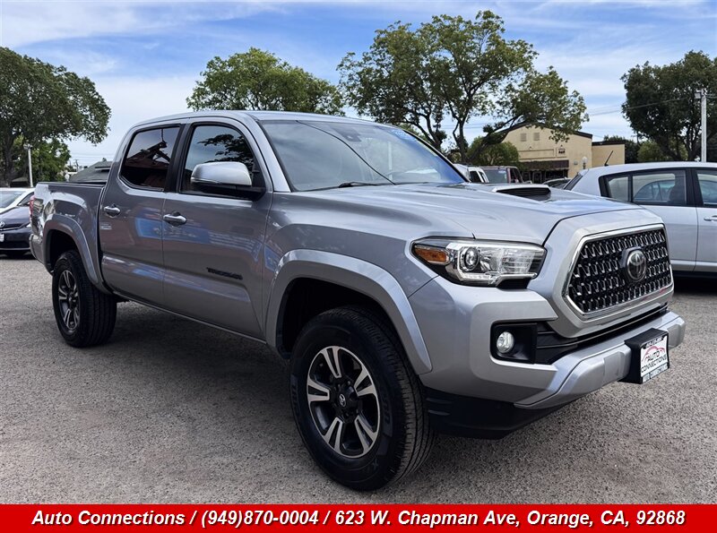 2019 Toyota Tacoma TRD Sport   - Photo 1 - Orange, CA 92868