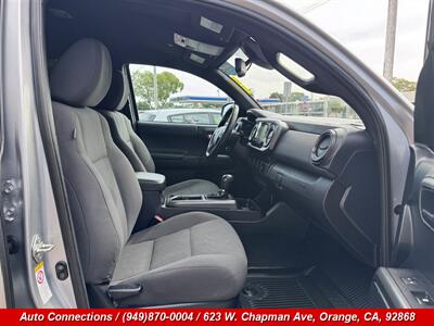 2019 Toyota Tacoma TRD Sport   - Photo 7 - Orange, CA 92868