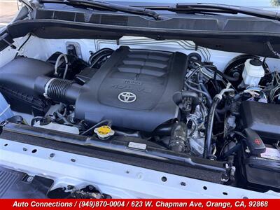 2015 Toyota Tundra SR   - Photo 21 - Orange, CA 92868