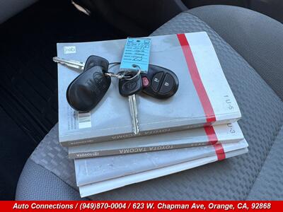 2015 Toyota Tacoma PreRunner - Photo 20 - Orange, CA 92868