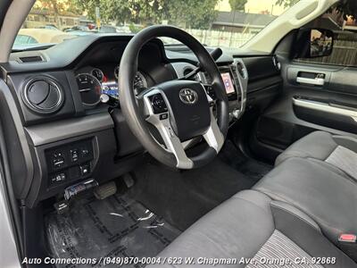 2015 Toyota Tundra SR5   - Photo 11 - Orange, CA 92868