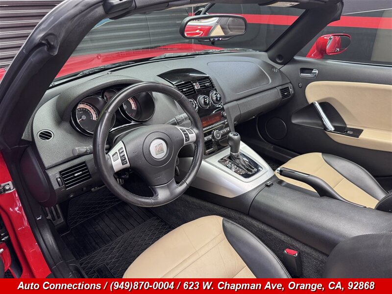 2008 Saturn SKY Red Line - Photo 9 - Orange, CA 92868