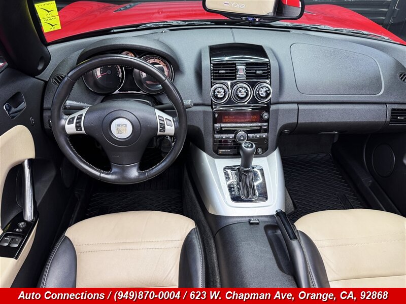 2008 Saturn SKY Red Line - Photo 10 - Orange, CA 92868