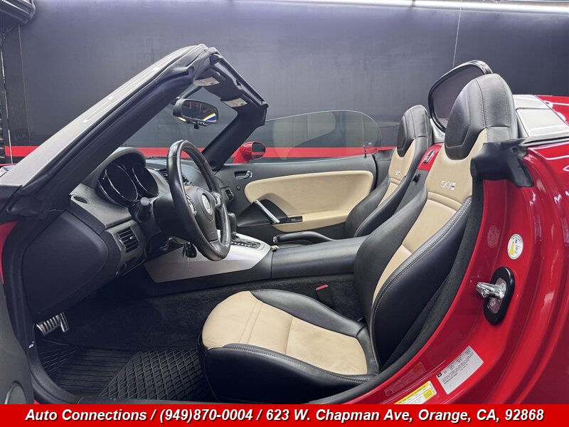 2008 Saturn SKY Red Line - Photo 6 - Orange, CA 92868