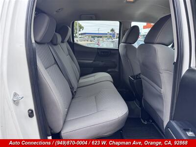 2022 Toyota Tacoma SR V6   - Photo 8 - Orange, CA 92868