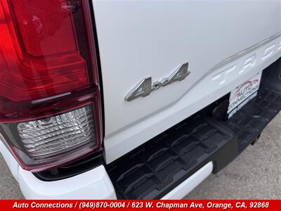 2022 Toyota Tacoma SR V6   - Photo 26 - Orange, CA 92868
