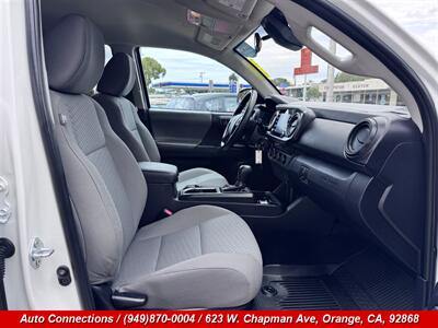 2022 Toyota Tacoma SR V6   - Photo 7 - Orange, CA 92868