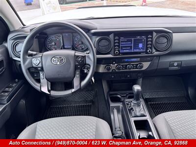 2022 Toyota Tacoma SR V6   - Photo 12 - Orange, CA 92868