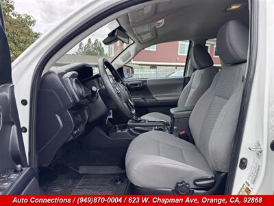 2022 Toyota Tacoma SR V6   - Photo 6 - Orange, CA 92868