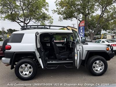 2007 Toyota FJ Cruiser   - Photo 6 - Orange, CA 92868