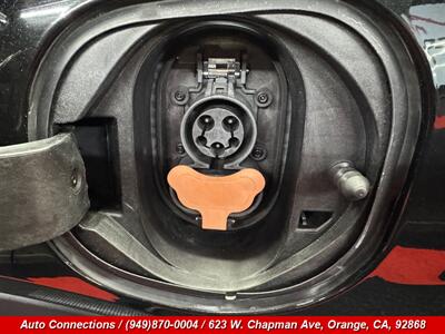 2017 Chevrolet Bolt EV Premier - Photo 29 - Orange, CA 92868
