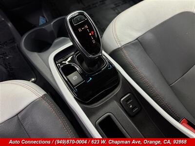 2017 Chevrolet Bolt EV Premier - Photo 14 - Orange, CA 92868
