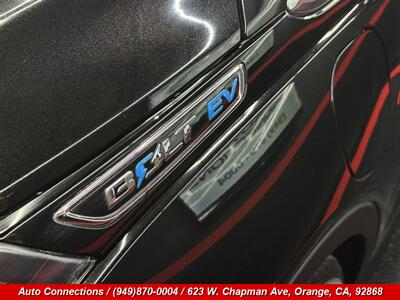 2017 Chevrolet Bolt EV Premier - Photo 31 - Orange, CA 92868