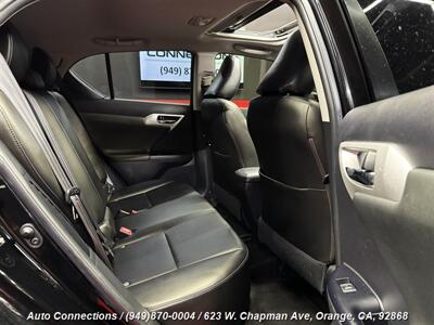 2013 Lexus CT 200h   - Photo 8 - Orange, CA 92868