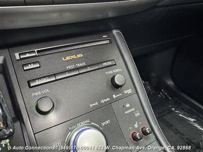 2013 Lexus CT 200h   - Photo 18 - Orange, CA 92868