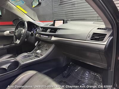 2013 Lexus CT 200h   - Photo 10 - Orange, CA 92868