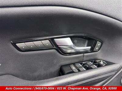 2018 Land Rover Range Rover Evoque Convertible SE Dynamic - Photo 26 - Orange, CA 92868