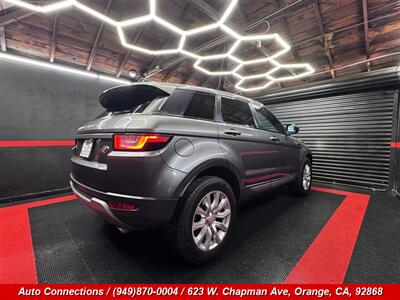 2019 Land Rover Range Rover Evoque SE   - Photo 3 - Orange, CA 92868