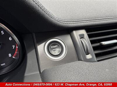 2019 Land Rover Range Rover Evoque SE   - Photo 19 - Orange, CA 92868