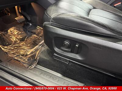 2019 Land Rover Range Rover Evoque SE   - Photo 22 - Orange, CA 92868