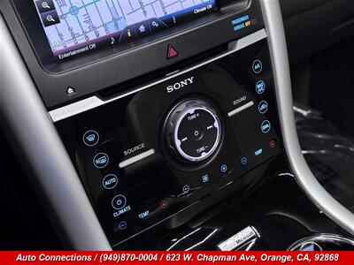 2014 Ford Edge Limited - Photo 15 - Orange, CA 92868
