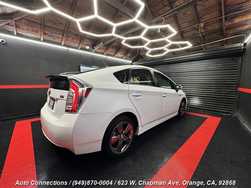 2013 Toyota Prius Persona Series photo 3