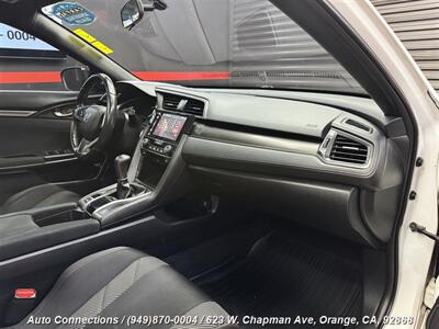 2018 Honda Civic Si   - Photo 11 - Orange, CA 92868