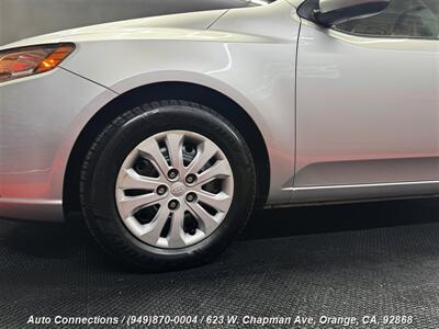 2010 Kia Forte LX   - Photo 22 - Orange, CA 92868