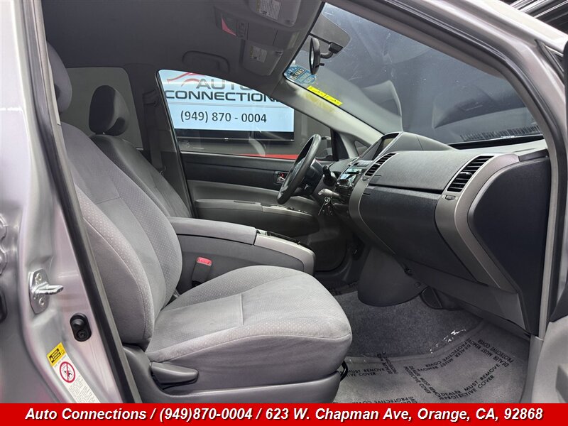 2009 Toyota Prius Standard - Photo 7 - Orange, CA 92868