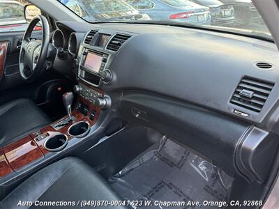 2013 Toyota Highlander Hybrid Limited   - Photo 12 - Orange, CA 92868